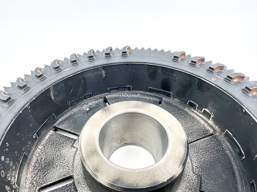 2007 Suzuki 115 HP 4 Stroke Outboard Flywheel 32102-92J10 OEM