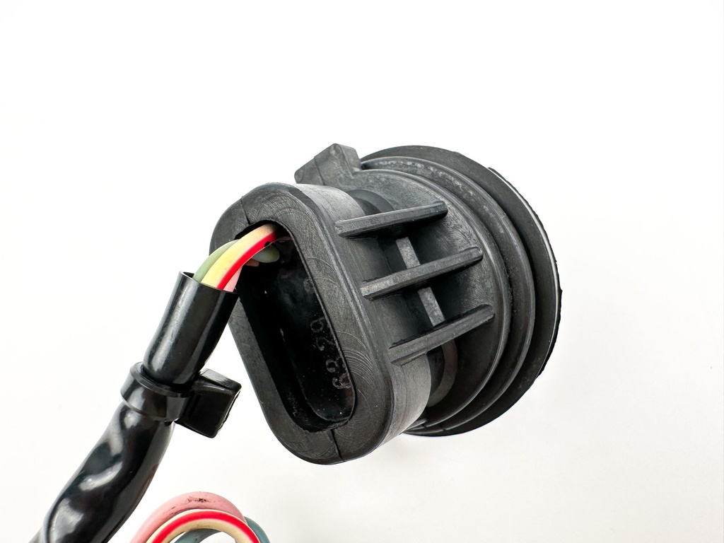 2007 Suzuki 115 HP 4 Stroke Outboard Trim Switch 37850-99E05 OEM