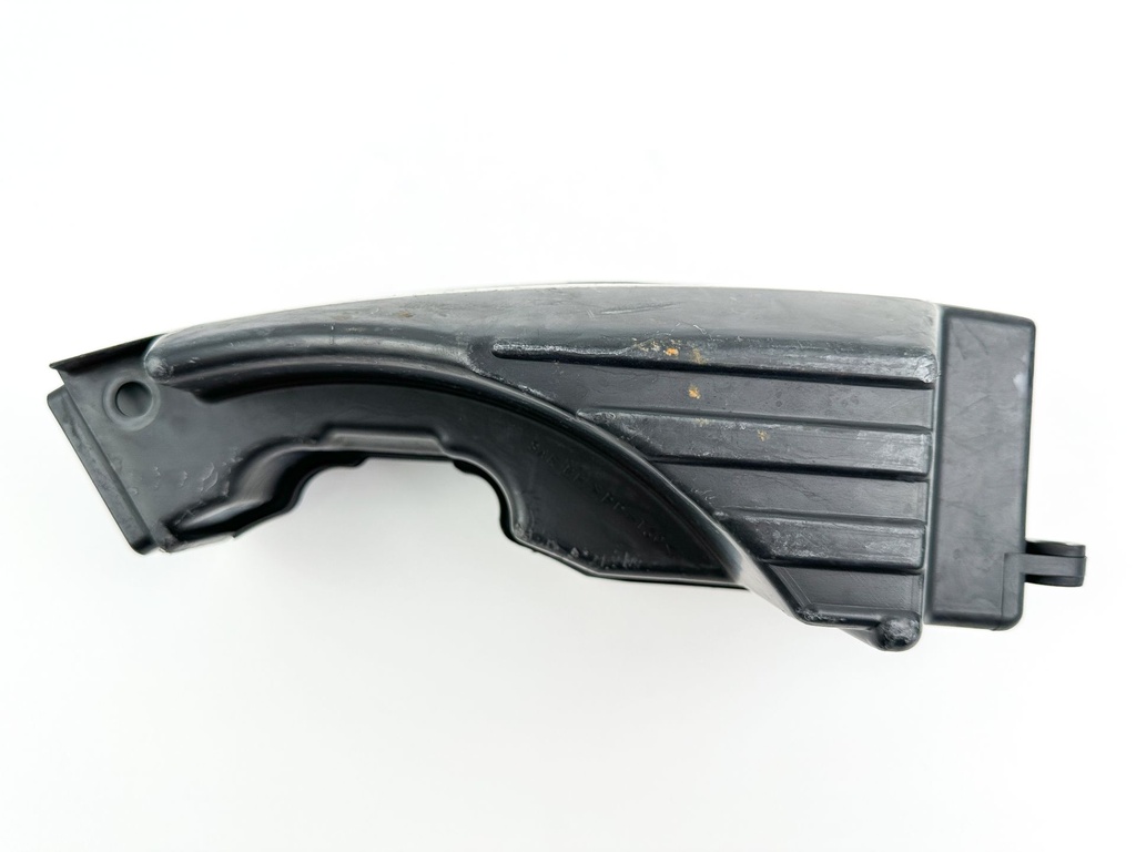 2007 Suzuki 115 HP 4 Stroke Outboard Intake Air Silencer Assembly 13810-90J01 OEM