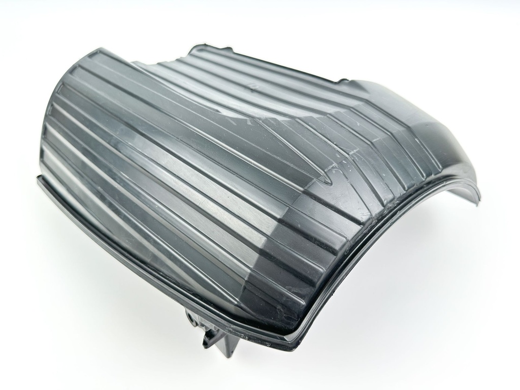 2007 Suzuki 115 HP 4 Stroke Outboard Intake Air Silencer Assembly 13810-90J01 OEM