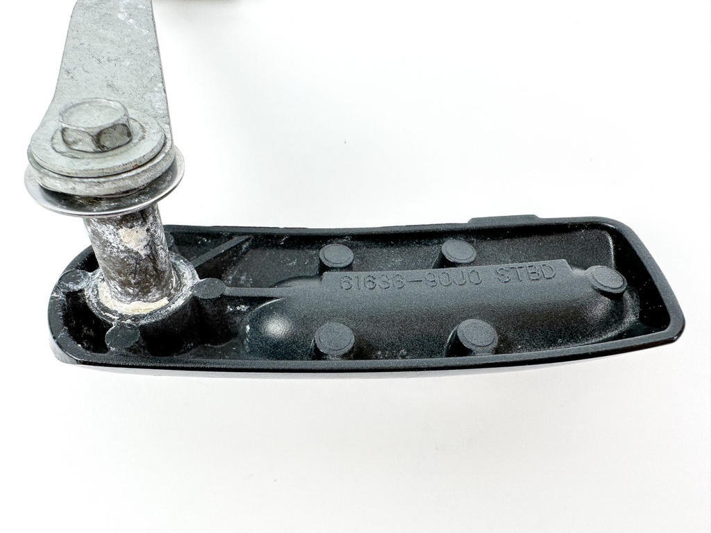 2007 Suzuki 115 HP 4 Stroke Outboard Starboard Latch Handle 61633-90J02-0EP OEM