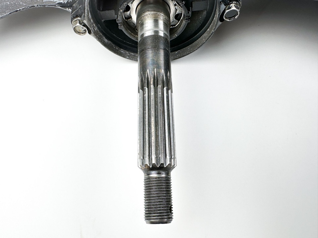 2001-18 Suzuki 115 140 HP 4 Stroke Outboard 25" XL Long Lower Unit Gear Case