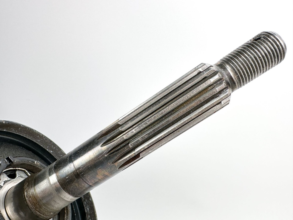 2001-18 Suzuki 115 140 HP 4 Stroke Outboard 25" XL Long Lower Unit Gear Case