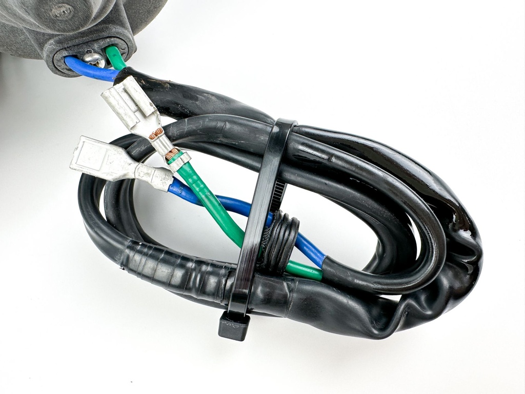 Johnson Suzuki DF 70 90 115 HP Outboard 4 Stroke Power Tilt Trim Unit Assembly