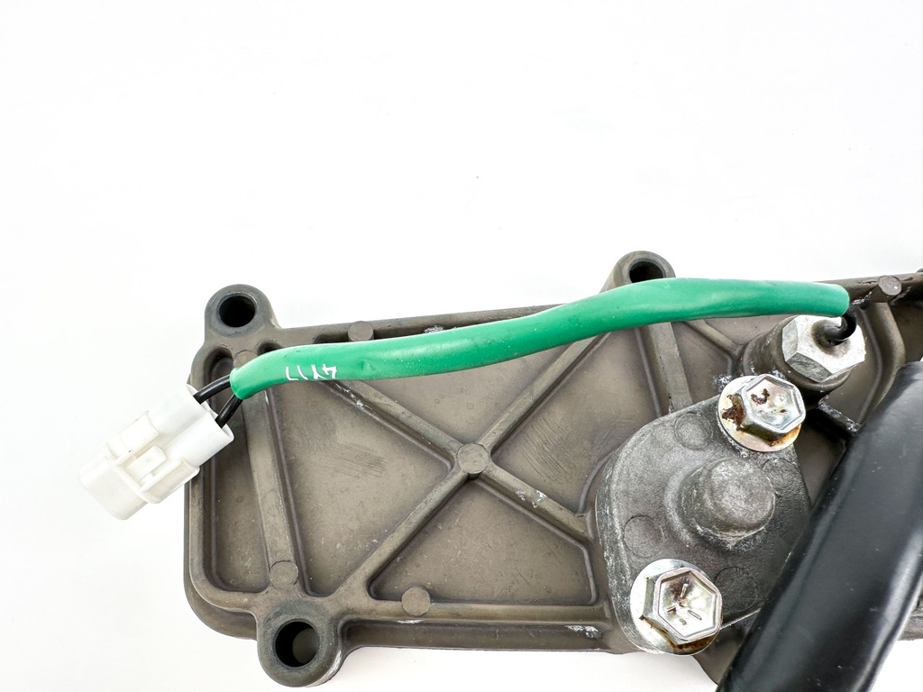 2005 Suzuki 90 HP 4 Stroke Outboard Rectifier & Regulator 32800-90J20 OEM