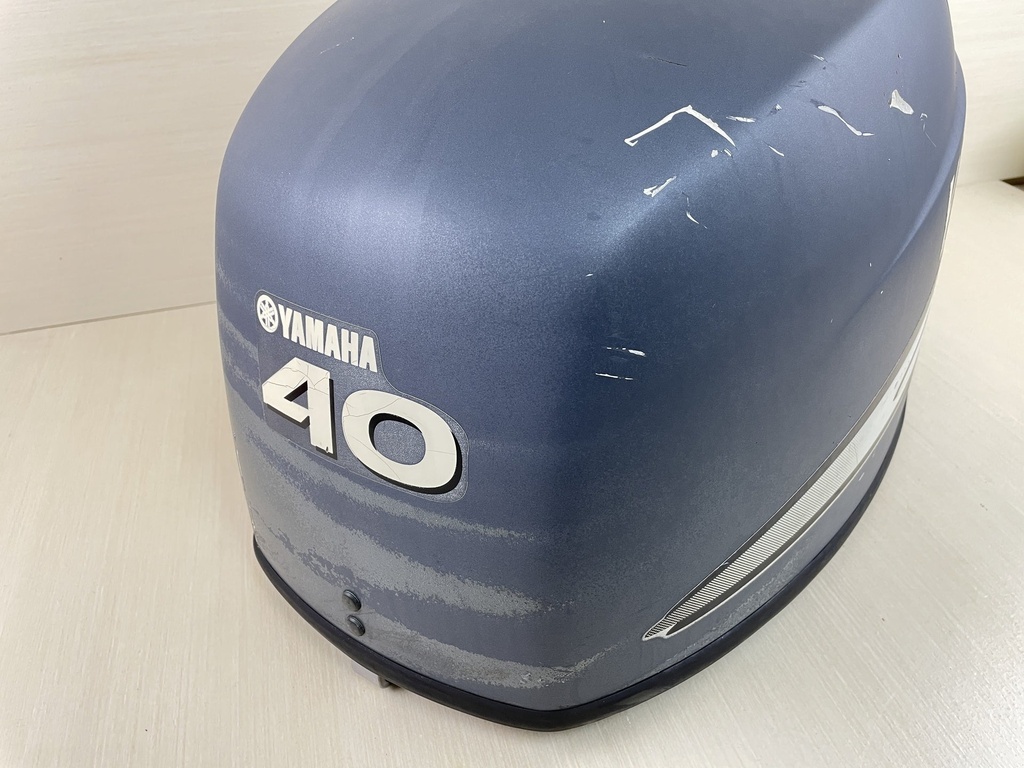 2004 Yamaha 40HP 4 Stroke Outboard Top Cover Cowling Assembly 67C-42610-20-4D
