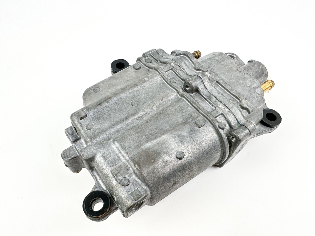 2007 Suzuki 115 HP 4 Stroke Outboard Vapor Separator Tank VST 15600-90J01 OEM