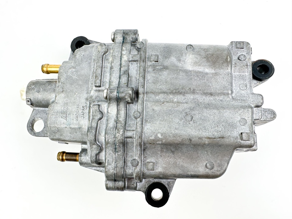 2007 Suzuki 115 HP 4 Stroke Outboard Vapor Separator Tank VST 15600-90J01 OEM