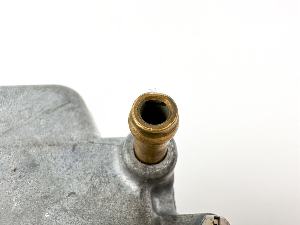 2007 Suzuki 115 HP 4 Stroke Outboard Vapor Separator Tank VST 15600-90J01 OEM