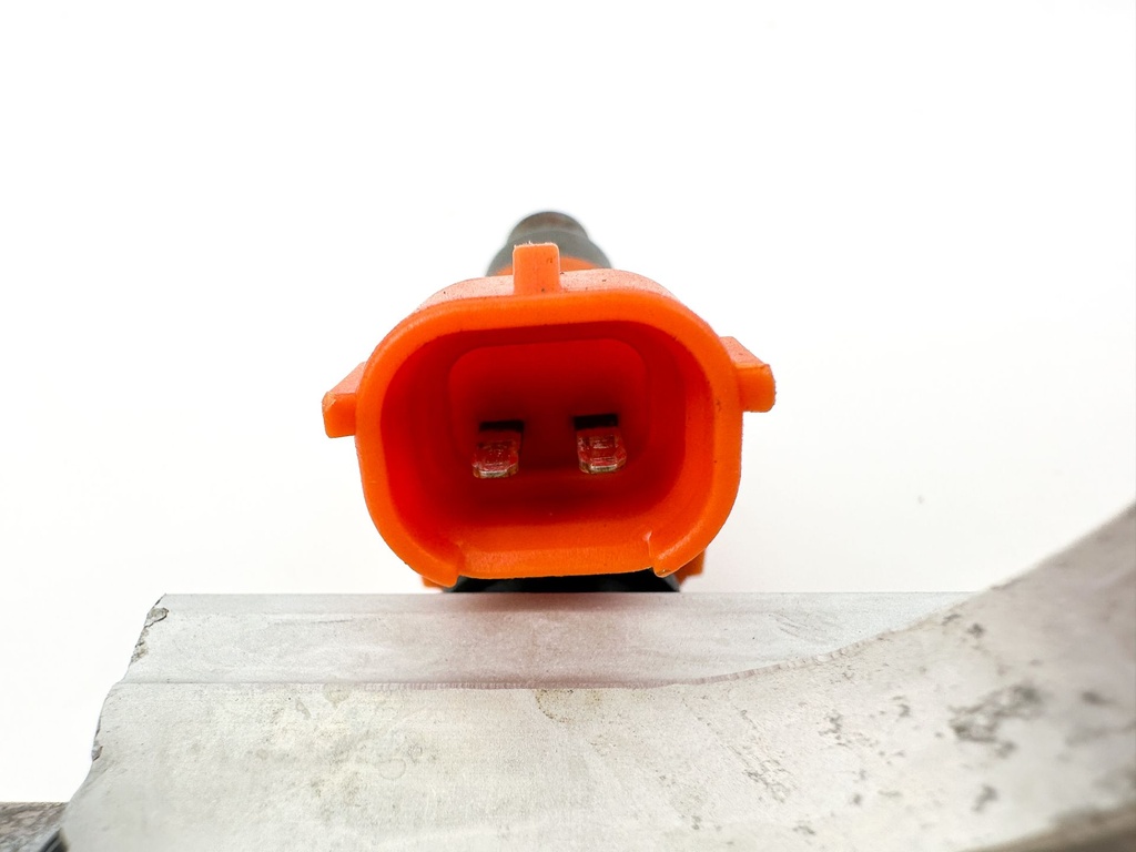 2007 Suzuki 115 HP 4 Stroke Outboard Fuel Injector Set W/ Rail Ready to Install