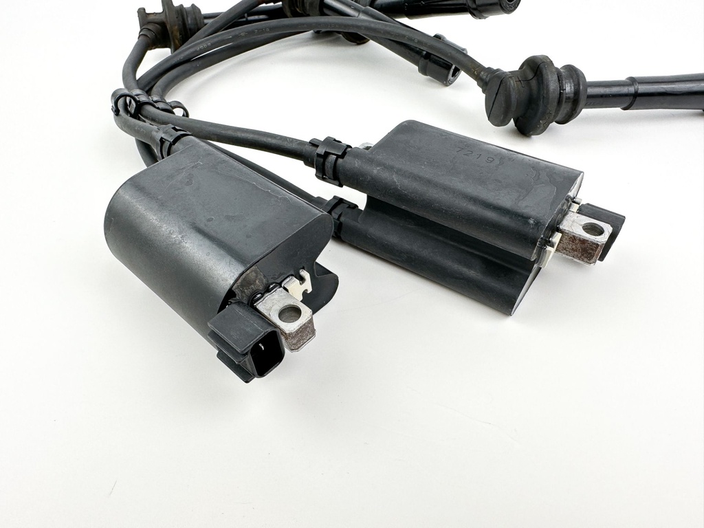 2007 Suzuki 115 HP 4 Stroke Outboard Ignition Coil Set 33410-90J00 OEM