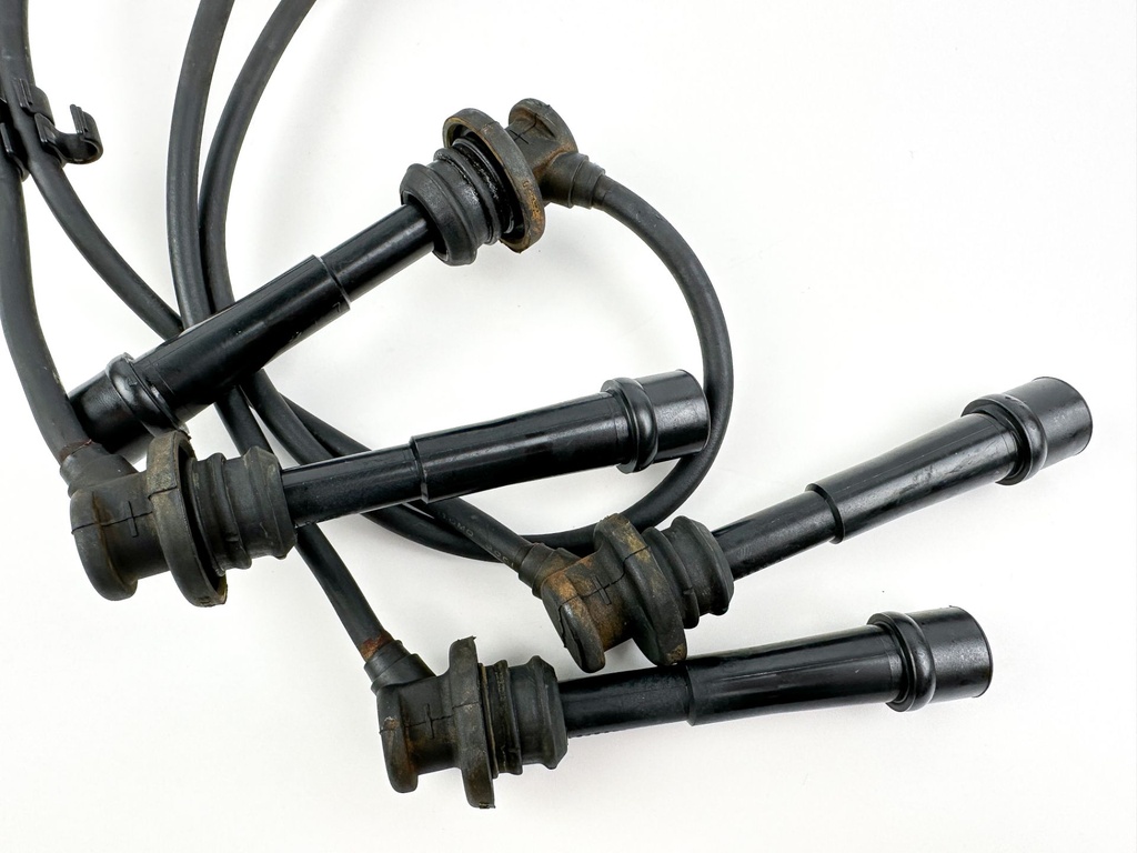 2007 Suzuki 115 HP 4 Stroke Outboard Ignition Coil Set 33410-90J00 OEM