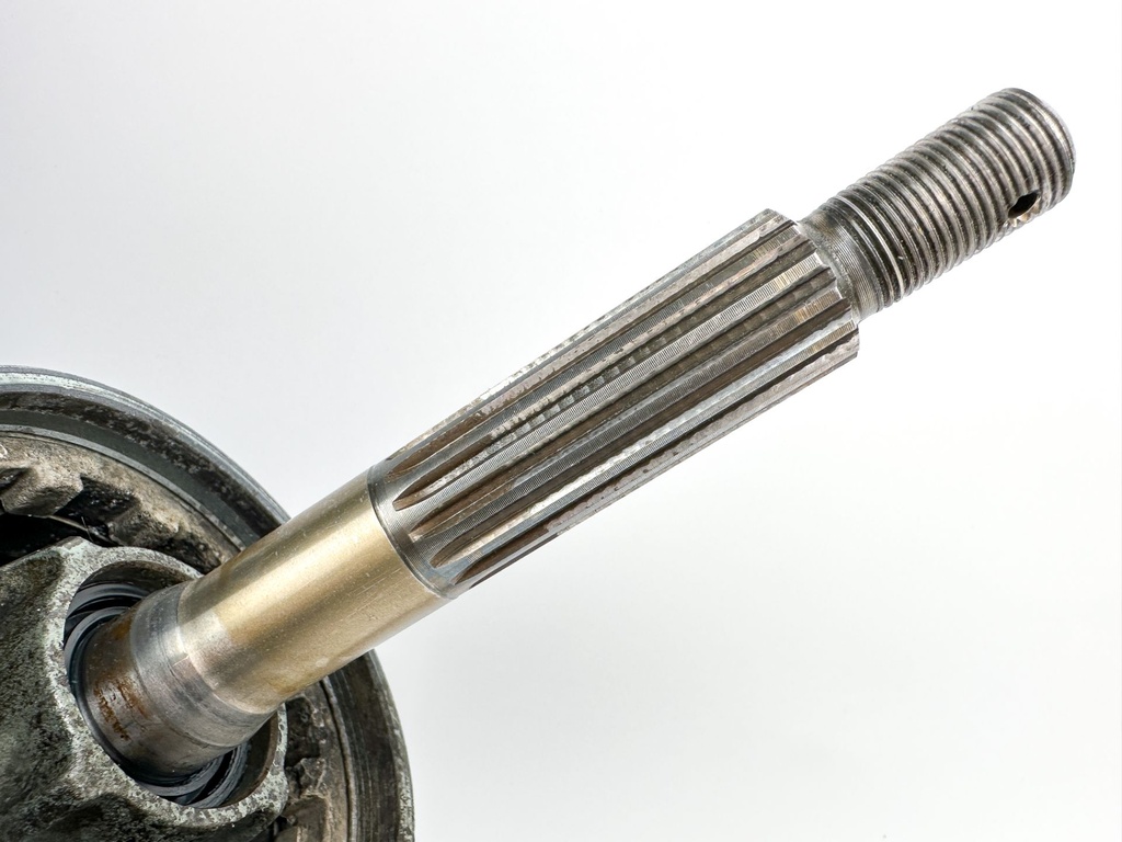 Yamaha 150 175 200 2.6L Outboard 2 Stroke XL Lower Unit Gear Case HPDI OX66 Carb