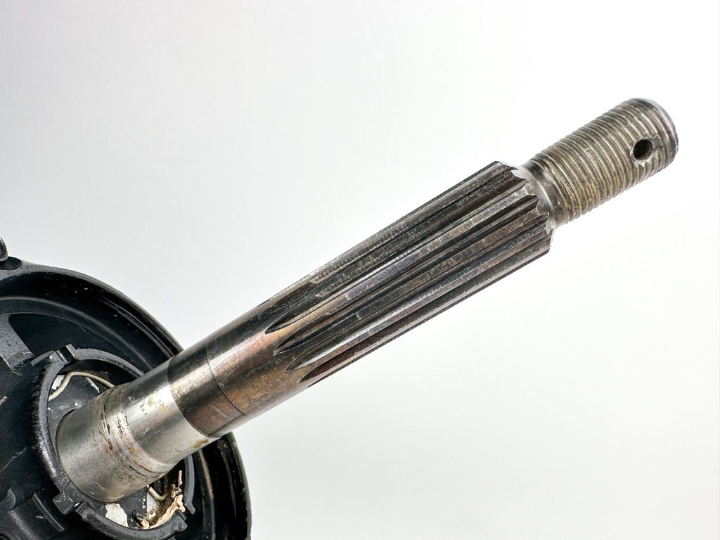 2001-18 Suzuki 115 140 HP 4 Stroke Outboard 20" Long Lower Unit Gear Case