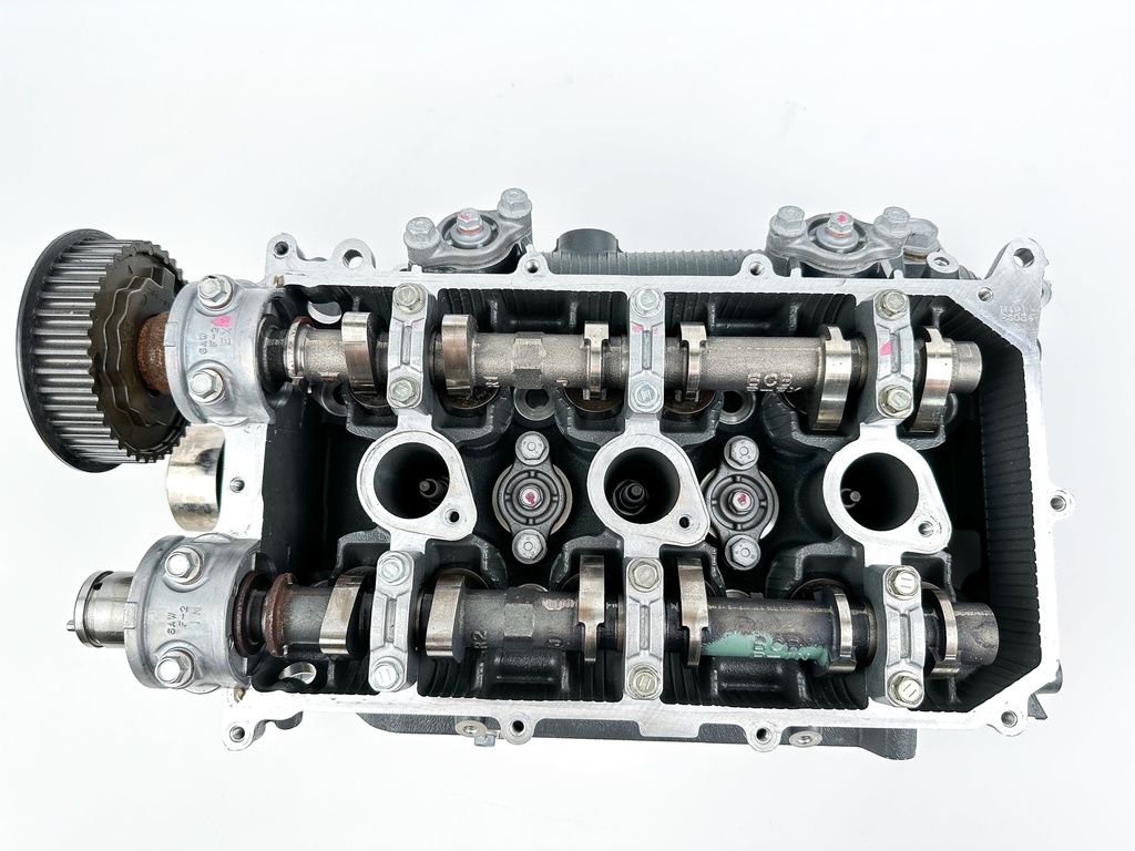 2012 Yamaha 300 HP 4 Stroke Outboard Port Cylinder Head 6CE-W009C-00-9S OEM