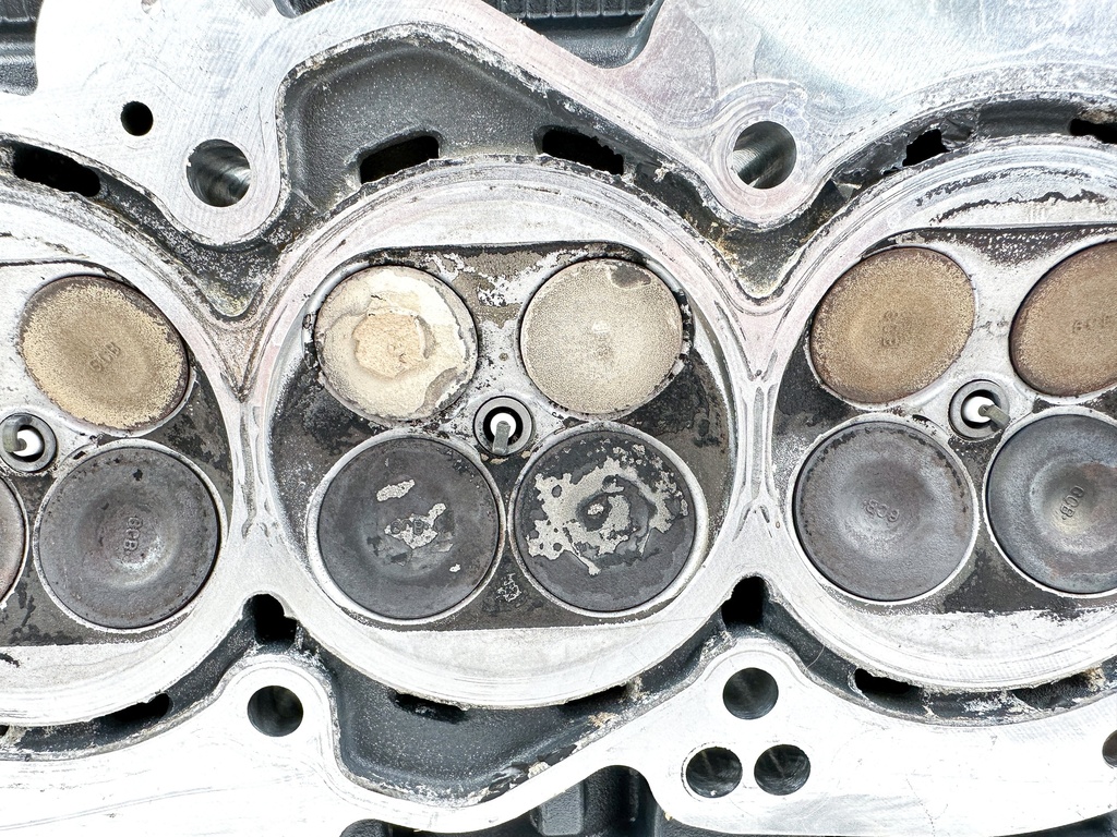 2012 Yamaha 300 HP 4 Stroke Outboard Port Cylinder Head 6CE-W009C-00-9S OEM