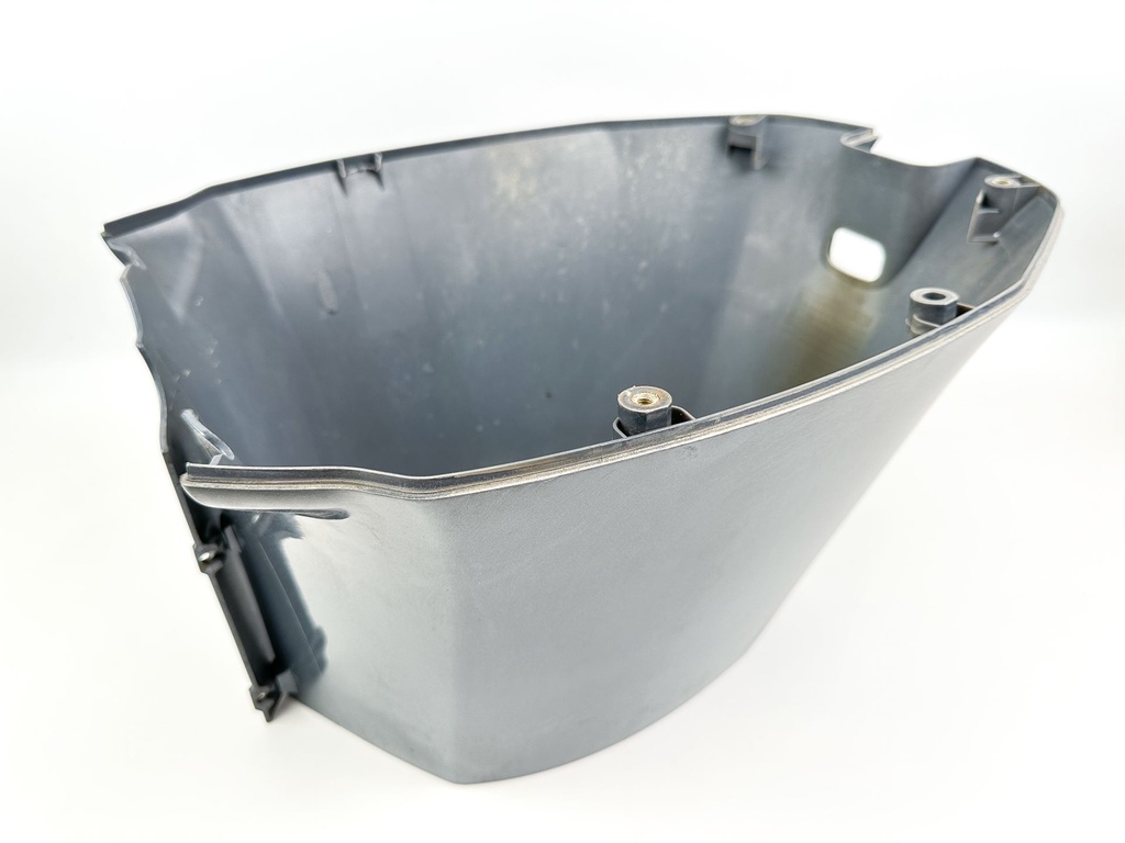 2005 Yamaha 150 HP 4 Stroke Outboard Lower Apron Cover 63P-42741-00-8D OEM