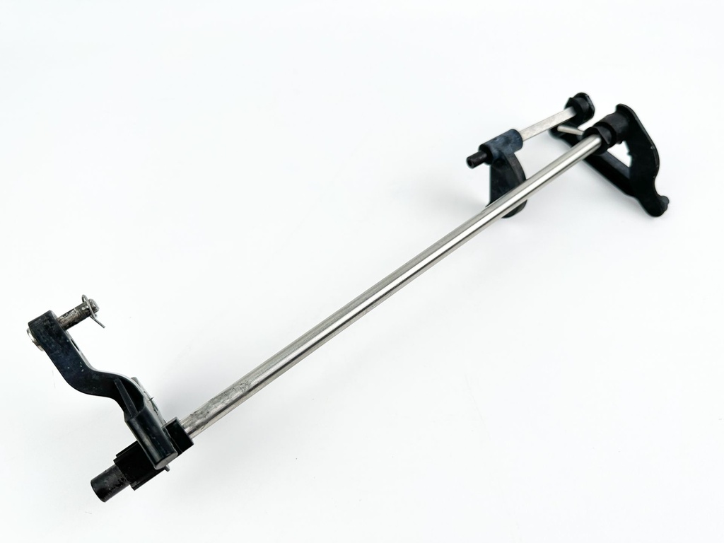 2005 Evinrude 115 HP 2 Stroke Outboard Flywheel Cover 5004519 OEM