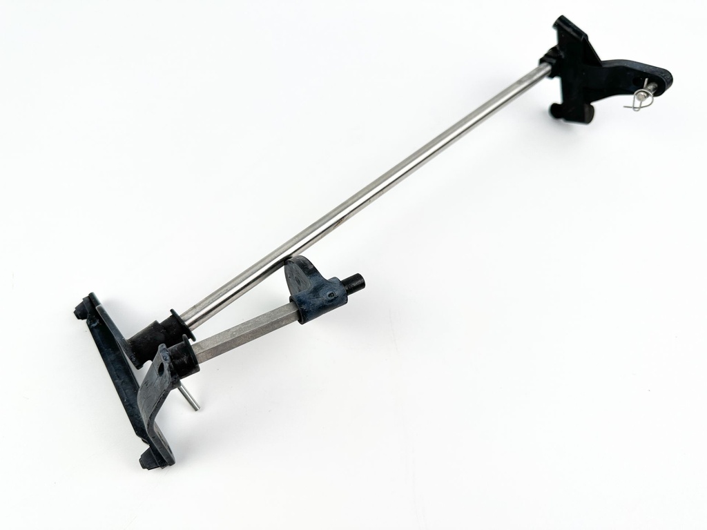 2005 Evinrude 115 HP 2 Stroke Outboard Flywheel Cover 5004519 OEM