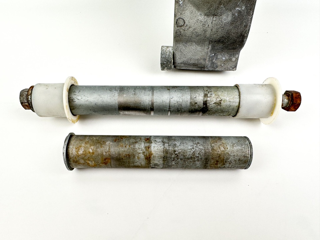 Johnson Evinrude Suzuki DF 70 90 115 HP Outboard Engine Tilt Trim Unit Assembly