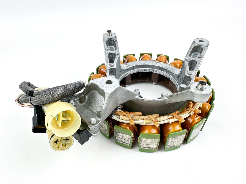 2015 Yamaha 200HP F200 4 Stroke Outboard Stator Coil Pulser Base Assembly 6DA-81410-00-00