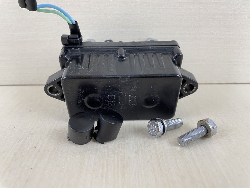 2007 Yamaha 60HP 4 Stroke Outboard Trim Tilt Relay Assembly 63P-81950-00-00