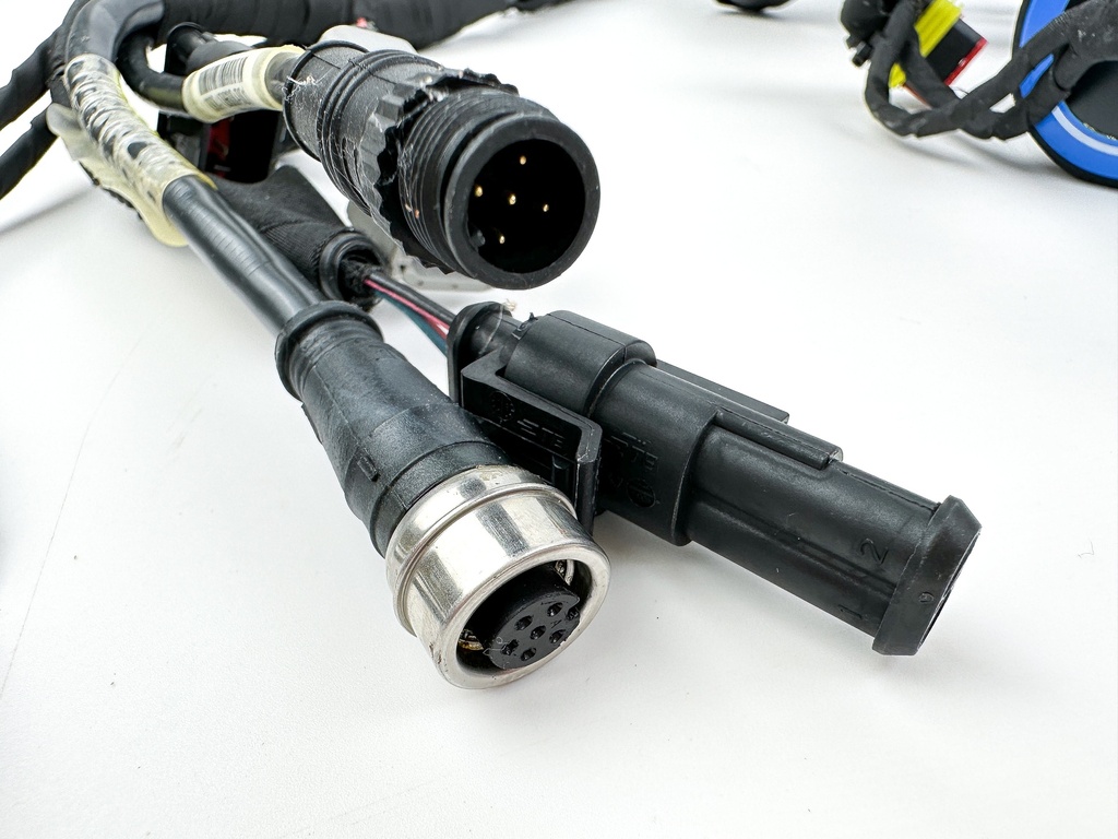 0587362 587362 Evinrude G2 115 140 150 HP Engine Wire Harness Assembly