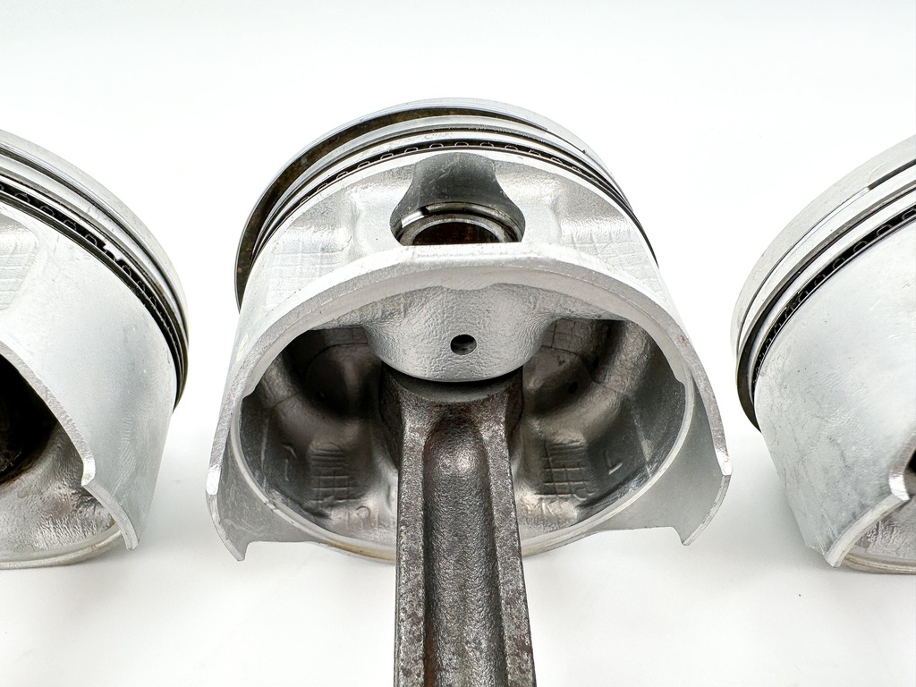 2002 Yamaha 60HP 4 Stroke Outboard Piston & Connecting Rod Assembly Set 3 62Y-11650-10-00