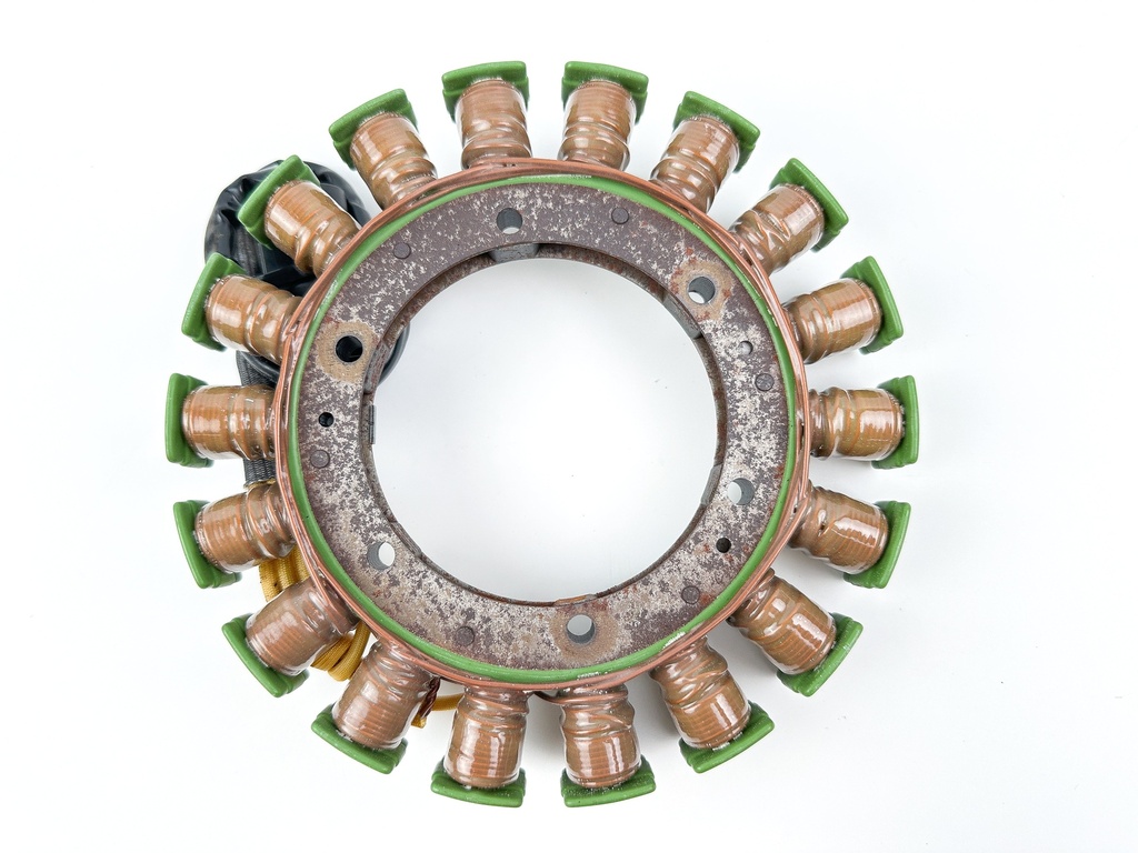 2011 Suzuki 90HP DF90A Outboard 4 Stroke Stator Coil Charging 32120-87L00