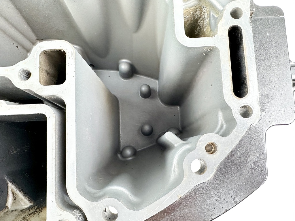 2009 Suzuki 90HP DF90 4 Stroke Outboard Oil Pan Assembly 11501-87L10-0EP