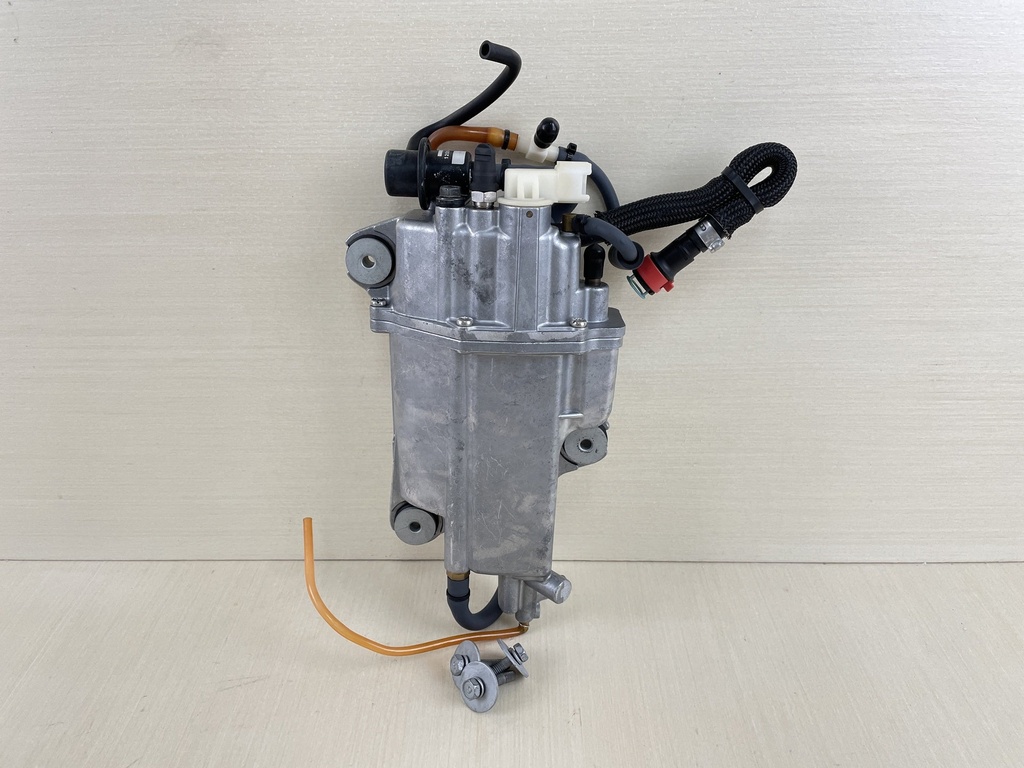 2007 Yamaha 60HP 4 Stroke Outboard Float Chamber Assembly Fuel 6C5-14180-00-00