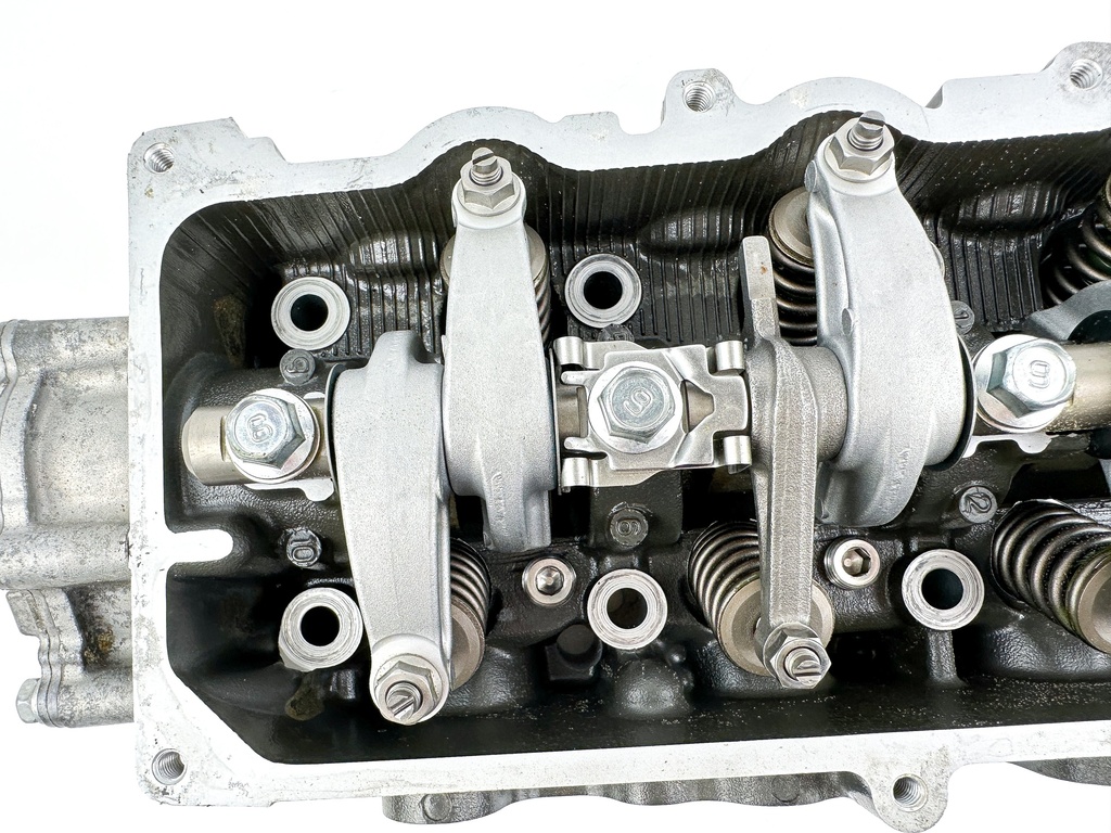 2007 Yamaha 60HP 4 Stroke Outboard Cylinder Head Assembly 6C5-W009A-11-1S PARTS