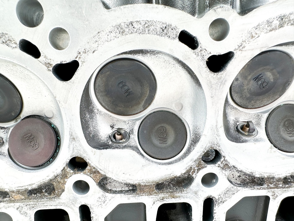 2007 Yamaha 60HP 4 Stroke Outboard Cylinder Head Assembly 6C5-W009A-11-1S PARTS