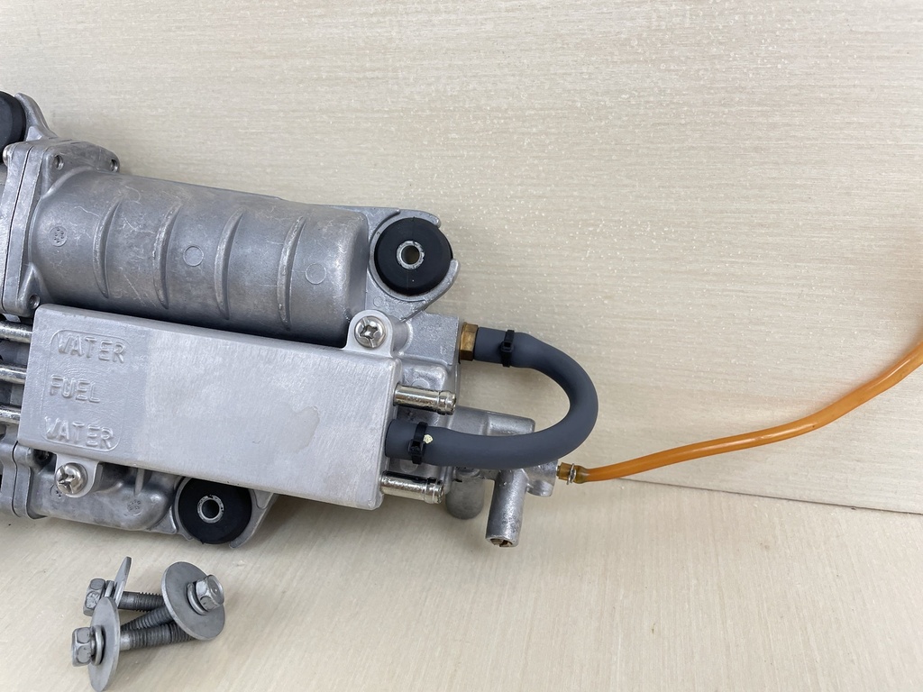 2007 Yamaha 60HP 4 Stroke Outboard Float Chamber Assembly Fuel 6C5-14180-00-00