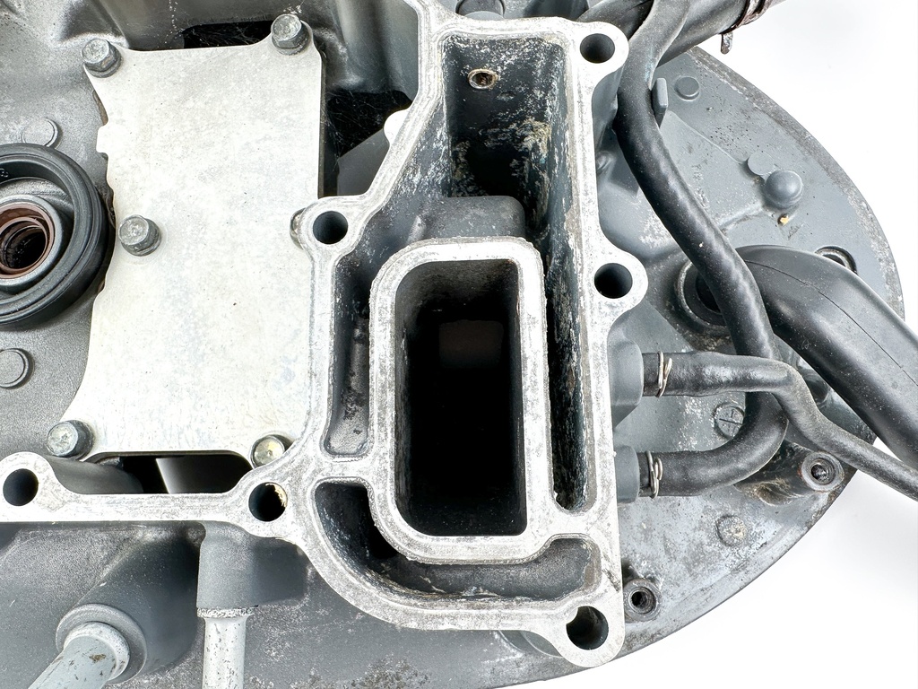 Honda BF 60 HP 4 Stroke Outboard Adapter Plate Case Mount 23170-ZZ3-405ZA