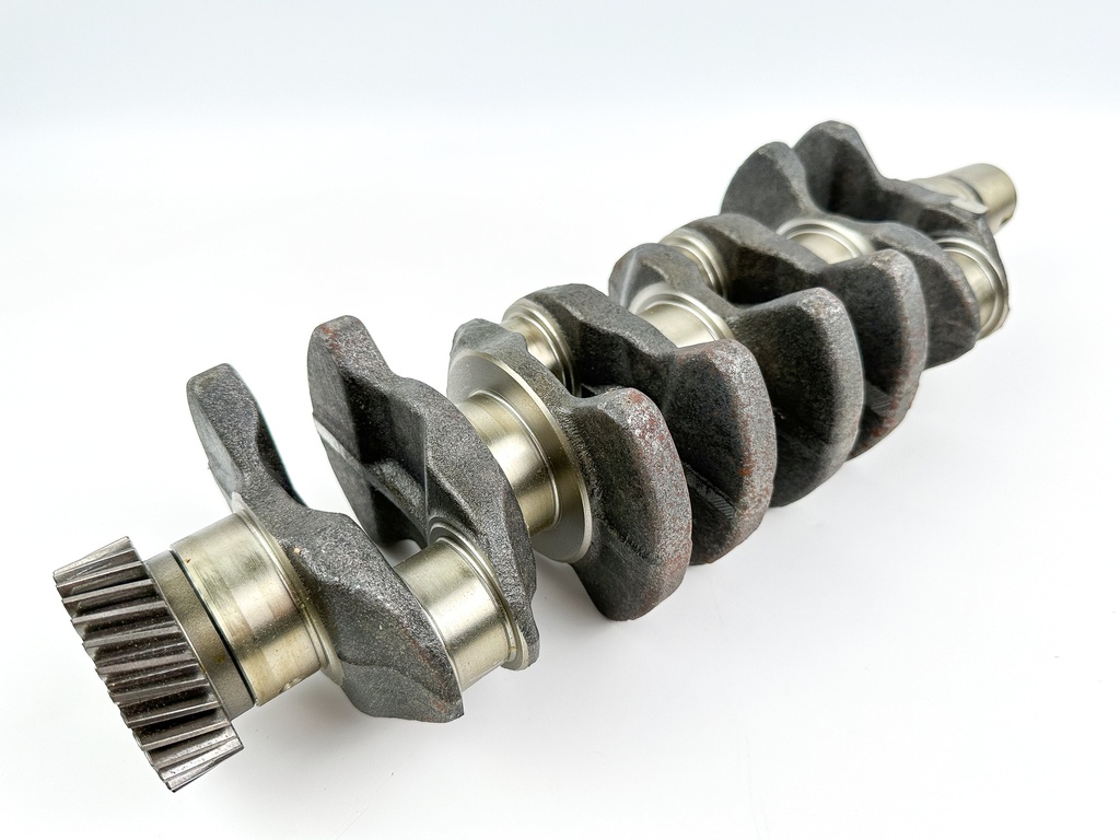 2005 Suzuki 90HP 4 Stroke Outboard Crankshaft Assembly 12220-92J00