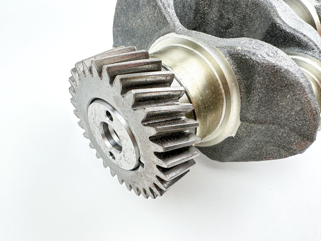 2005 Suzuki 90HP 4 Stroke Outboard Crankshaft Assembly 12220-92J00