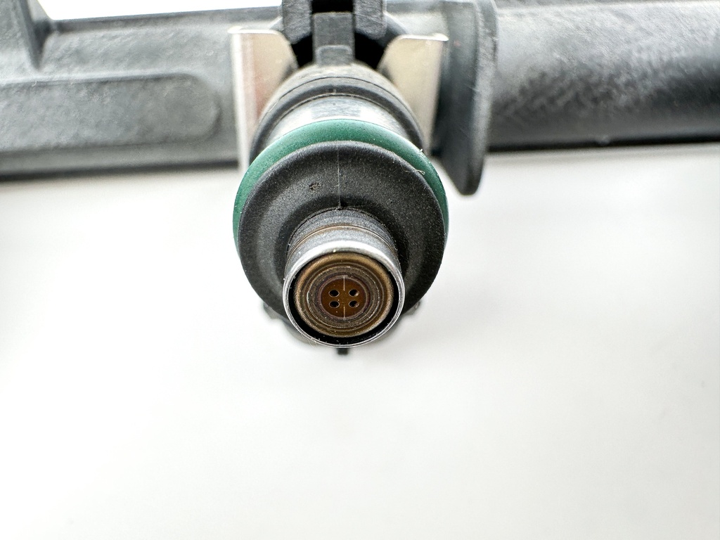 2012 Yamaha F350 350HP 4 Stroke Outboard Fuel Injector Set With Rails 6AW-13160-10-00