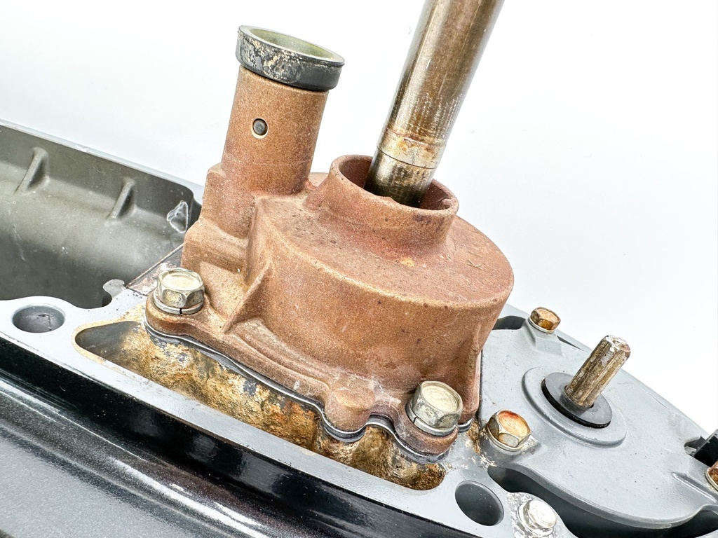 2001 - 2006 Suzuki DF 90 115 HP 4 Stroke 20" Long Lower Unit Gear Case