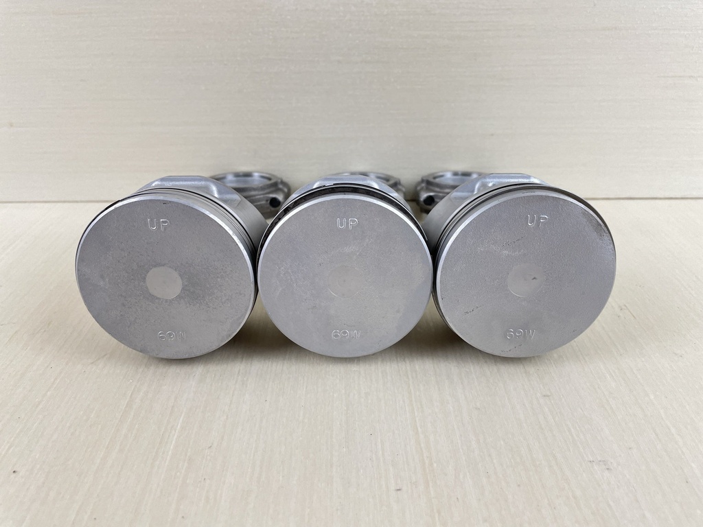 2007 Yamaha 60HP 4 Stroke Outboard Piston & Connecting Rod Set 3 69W-11631-01-97