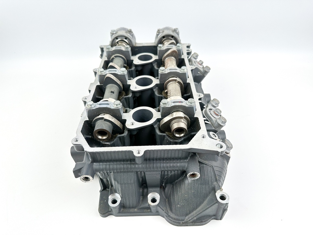 Yamaha 225 250 300 HP 4.2L Port Cylinder Head 6CE-W009C-00-9S