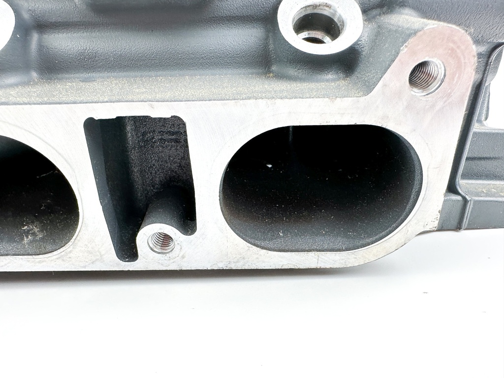 Yamaha 225 250 300 HP 4.2L Port Cylinder Head 6CE-W009C-00-9S