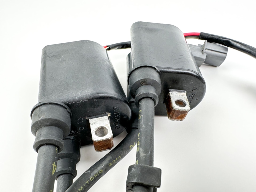 2000 Yamaha 115 HP 4 Stroke Outboard Ignition Coil Set 68V-82310-00-00 OEM