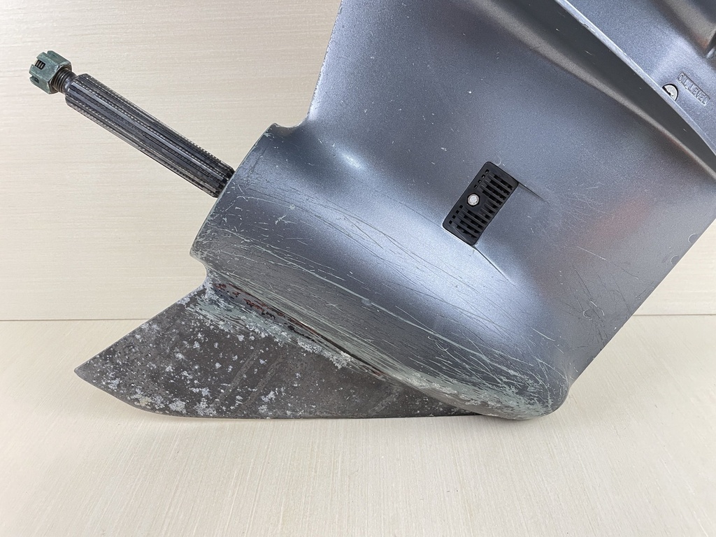 2008 Yamaha 90HP 4 Stroke Outboard 20" L Lower Unit Gear Case RH 6D9-45300-11-8D