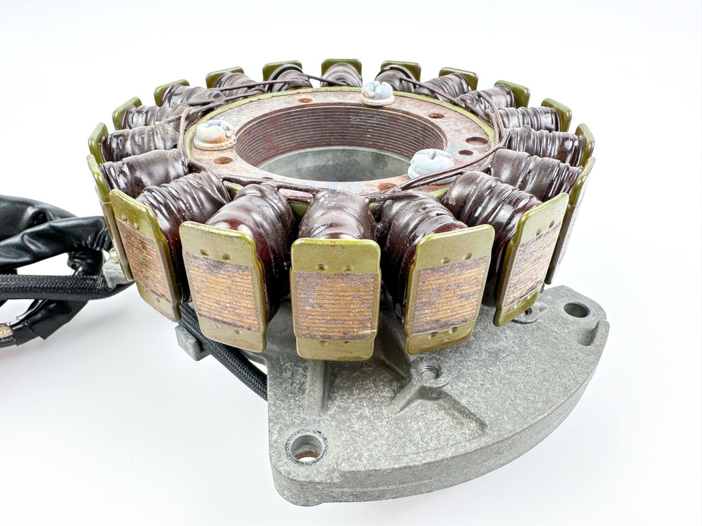 2000 Yamaha 115 HP 4 Stroke Outboard Coil Pulser Base Stator Assembly 68V-81460-00-00 OEM