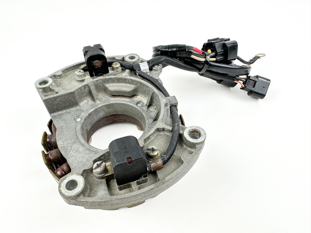 2000 Yamaha 115 HP 4 Stroke Outboard Coil Pulser Base Stator Assembly 68V-81460-00-00 OEM