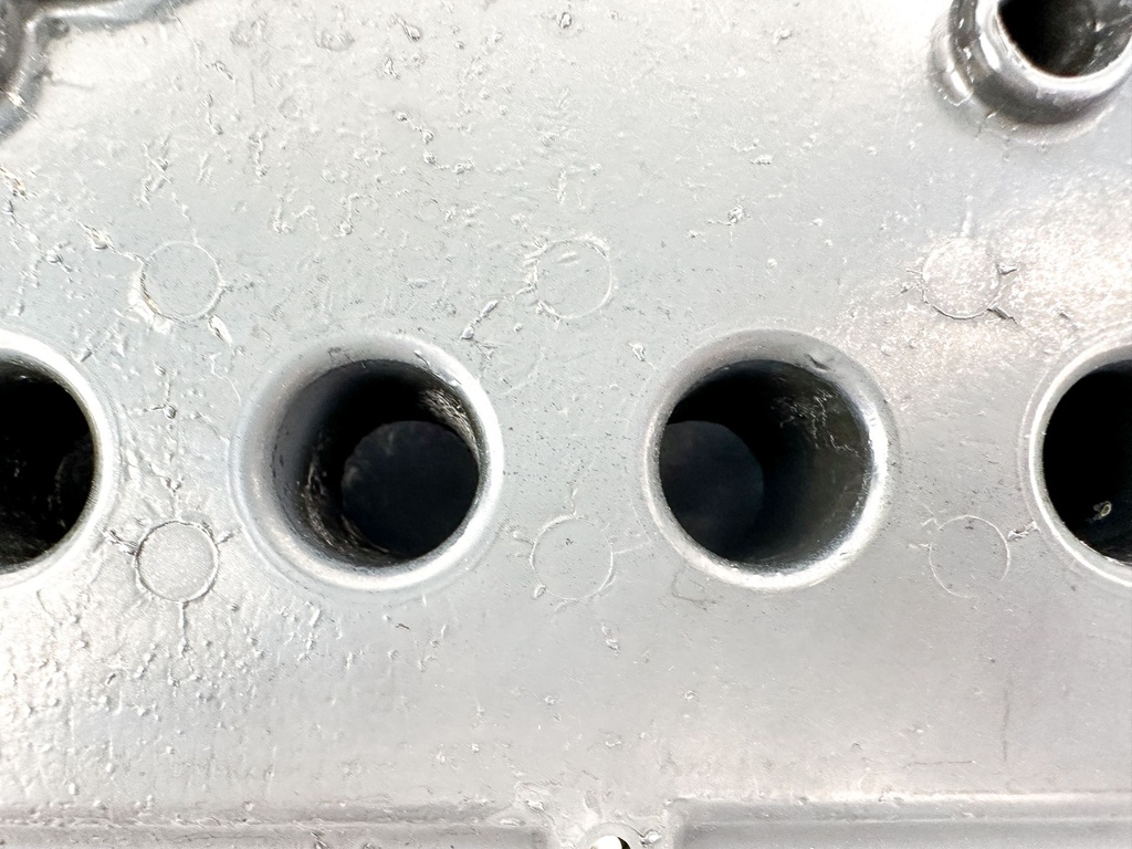 2003 Mercury 90 HP 2 Stroke Outboard Intake Air Silencer Assembly 42969A3 OEM