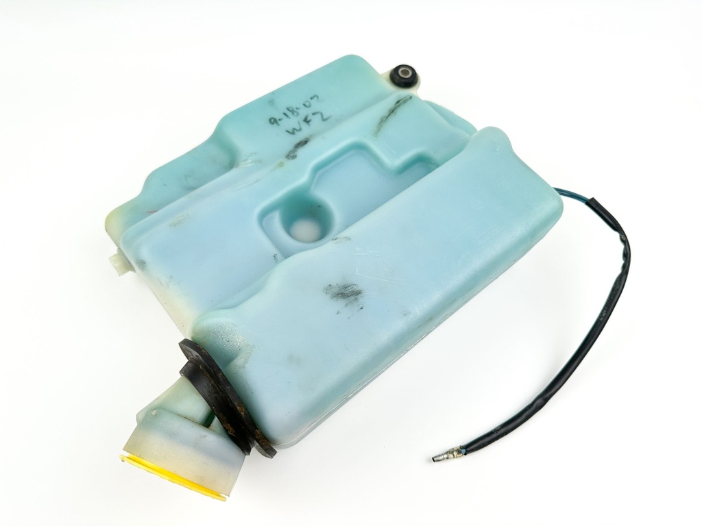 2003 Mercury 90 HP 2 Stroke Outboard Oil Tank 828361A2 OEM