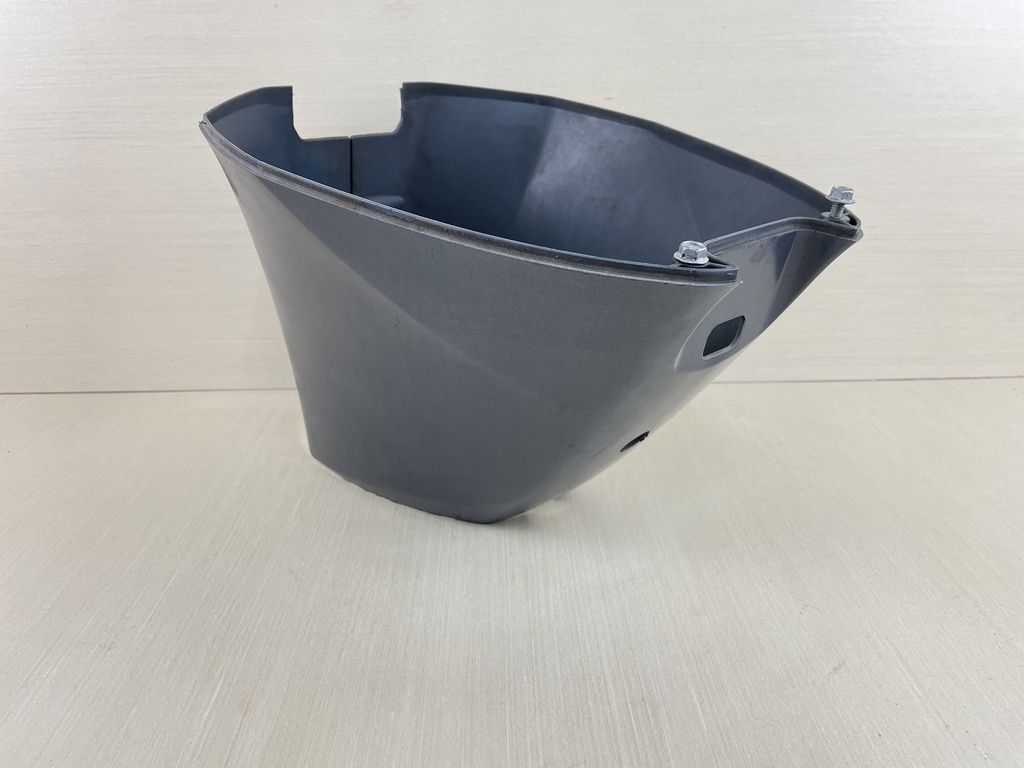 2004 Yamaha 40HP F40 Outboard Lower Apron Cover Cowling 67C-42741-10-4D  