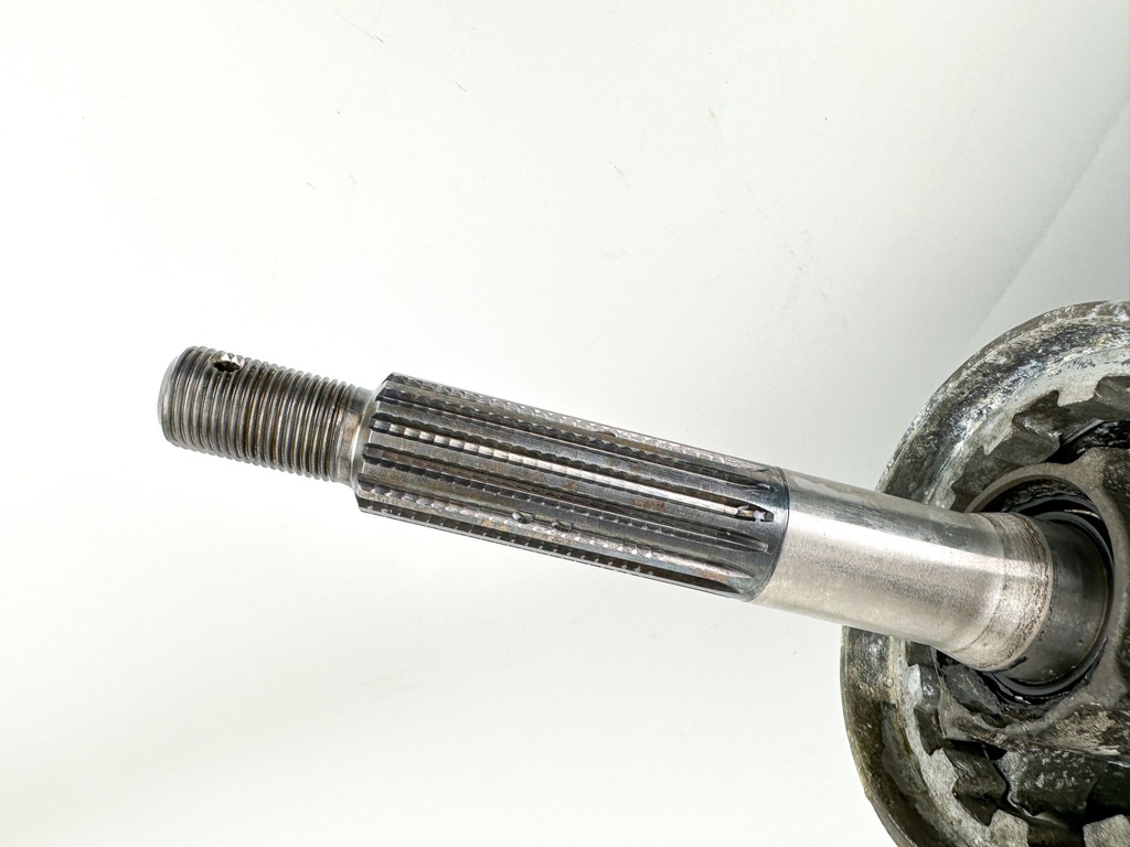 84-2009 Yamaha 115 130 140 HP 2 Stroke Outboard 25" XL Lower Unit Gear Case